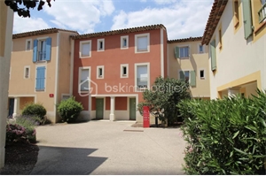 villa à la vente -   13790  ROUSSET, surface 61 m2 vente villa - UBI467024486